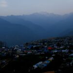 nepalin-gorkha-bolgesinde-dogal-set-yikilinca-ani-selde-en-az-40-ev-sulara-kapildi-1ufx6ycm